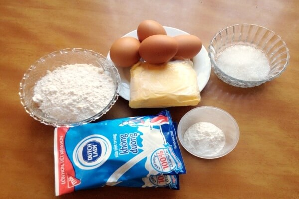 Vài nguyên liệu cần thiết cho món kem trứng