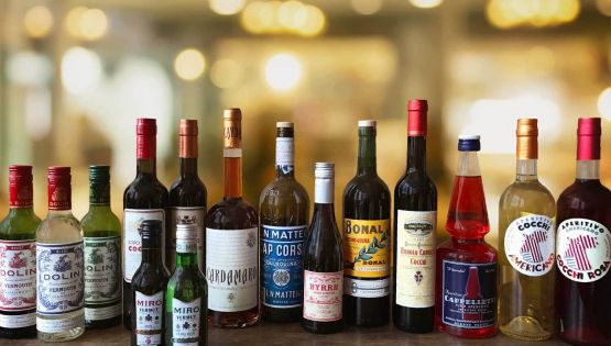 Tìm hiểu về các loại rượu vang - ly uống vang cơ bản